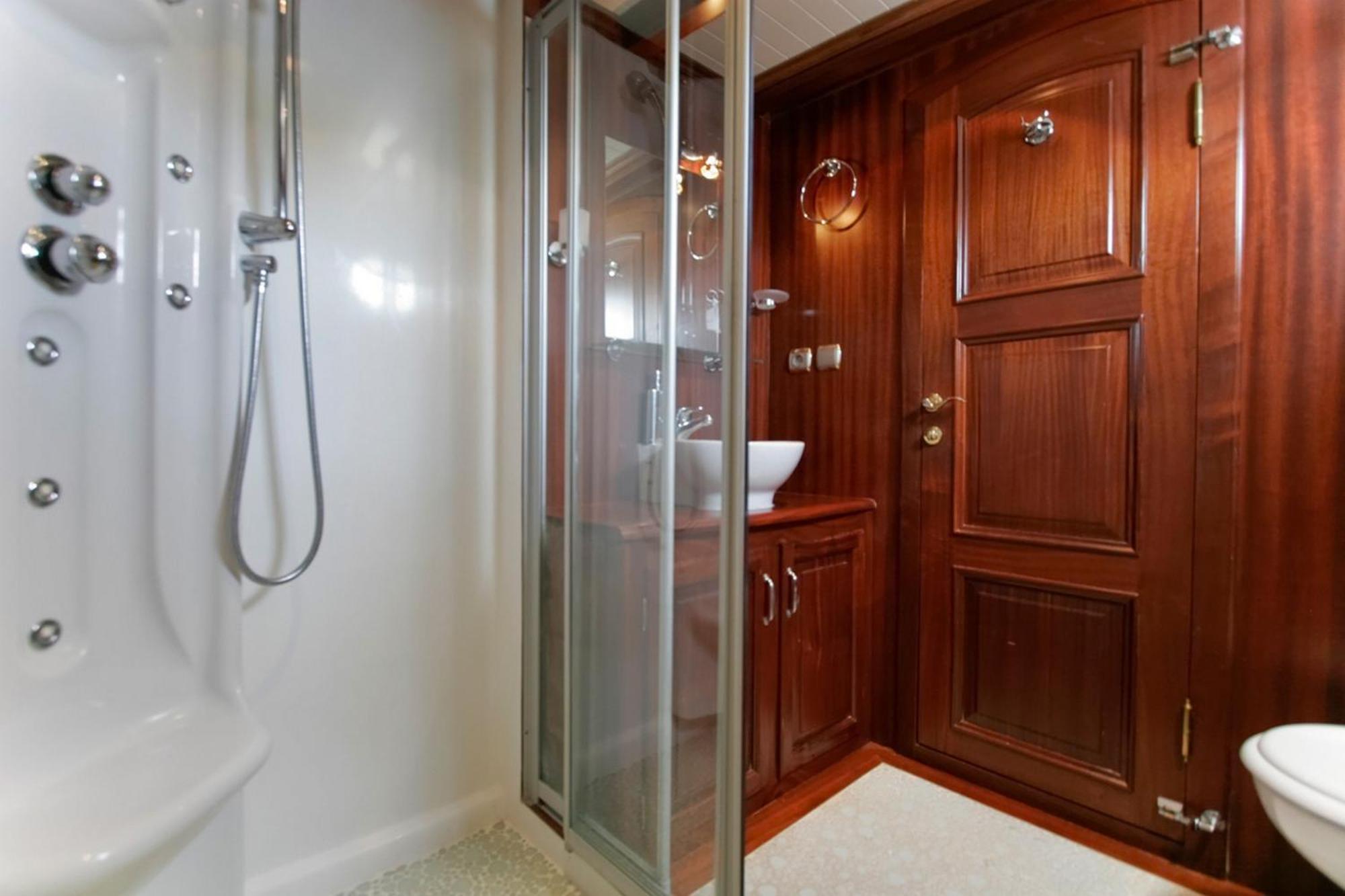 Silver Hotel Палермо Екстериор снимка